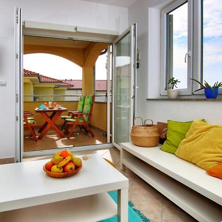 Apartman Eli Smokvica Klenovica Exterior foto